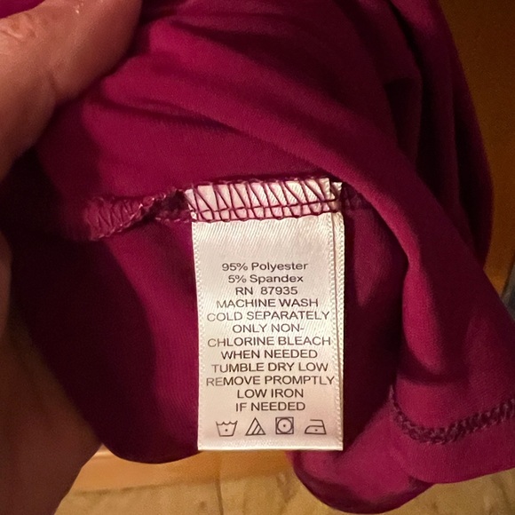 SUSAN GRAVER TOP WITH SHAWL - Picture 6 of 9